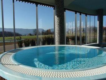 Lambergh Chateau & Hotel