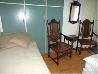 Bed & Breakfast Akra Guesthouse