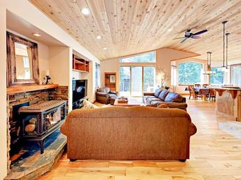 1593 Oglala Street House