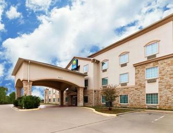 Hotel Comfort Inn & Suites Near Comanche Peak