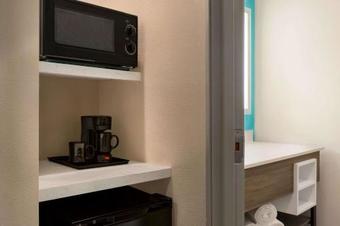 Hotel La Quinta By Wyndham Richmond