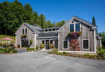 Hotel The Barnstead Inn