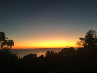 Hostal Solnechny Holm Guest House