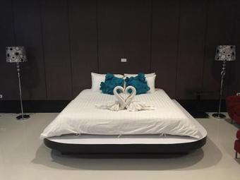 The Rich Hotel Ubonratchathani