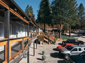 Motel Loge Mt. Shasta