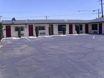 Motel Budget Inn Of Boron