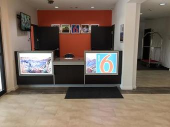 Hotel Motel 6 Texas City I-45 South