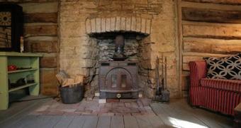 Historic Blue Wing Landing Inn