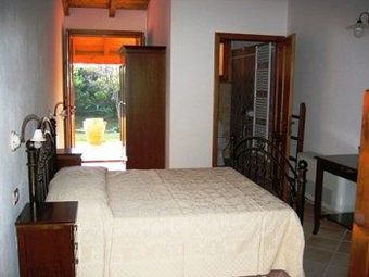 Agroturismo Su Leunaxiu