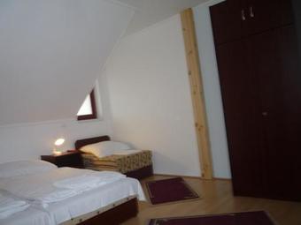 Hostal Aba Vez�r Panzi� �s �tterem