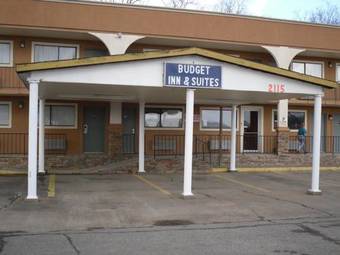 Motel Budget Inn And Suites