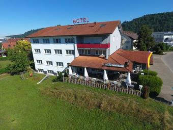 Hotel Im Lus
