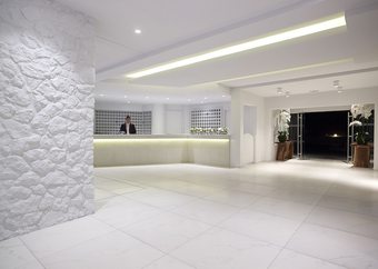 Dimitra Beach Hotel & Suites