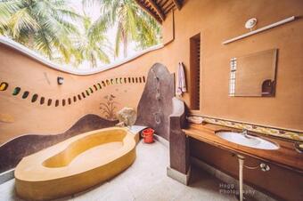 Kissing Trees Homestay