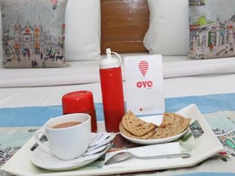 Oyo 12464 Hotel C Pearls