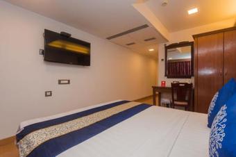 Golden Chariot Vasai Hotel