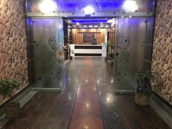 Hotel Minakshi International