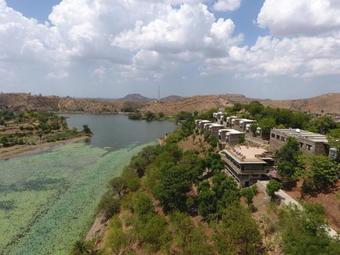 Hotel Heritage Resort