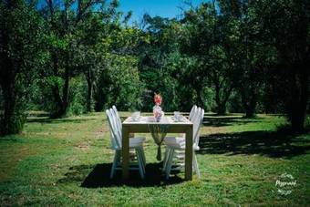 Hotel Crookneck Retreat