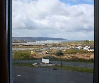 Careys Viking House Hotel