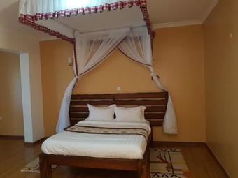 Esikar Gardens Hotel