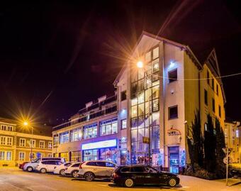 Hotel Restauracja T?czowa