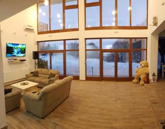 Bed & Breakfast Casuta Din Padure