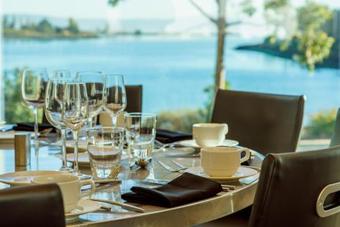 AC Hotel By Marriott San Francisco Airport/oyster Point Waterfront