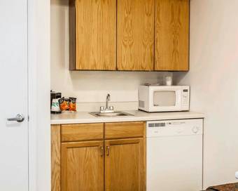 Motel Rodeway Inn & Suites