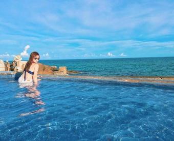 Hotel Rock Water Bay