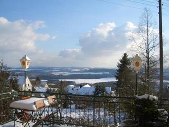 Hostal Restaurant Und Gasthaus Zur Burgsch�nke