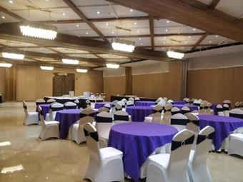 Hotel Treat Beach Resort