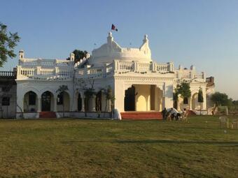 Hotel Aaram Baagh By Pachar Group, Sanchi