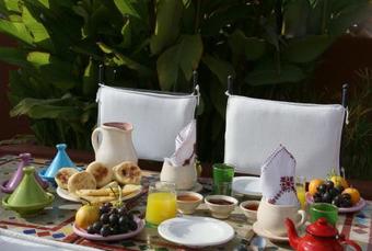 Hostal Riad Al Anouwar