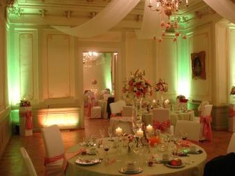 Hostal Zesp�? Pa?acowo-parkowy W Ostromecku