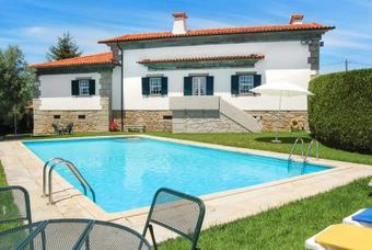 Fontao Villa Sleeps 8 Wifi