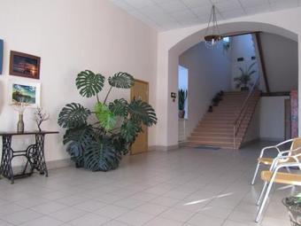 Hostal Versta Guest House