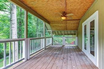 Laurel Lodge At Mountain Cove