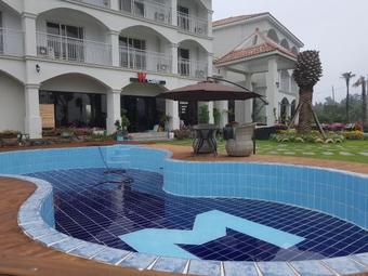 Mj Pension & Resort