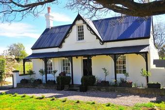 Bed & Breakfast Ornee Cottage