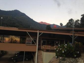 Hotel Uran