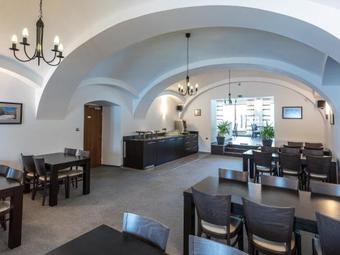 Hostal Ea Horsk� Hotel H�jenka