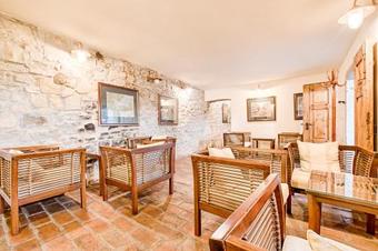 Hostal Penzion Jaro?kova Pek�rna