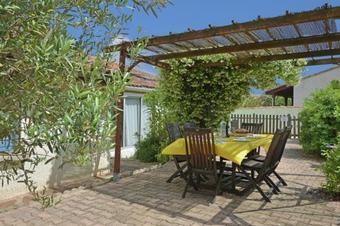 Villa Tourbes