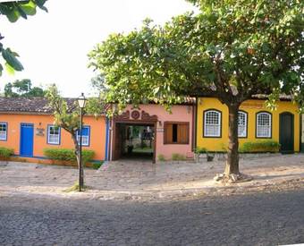 Hostal Pousada Pouso Do Frade