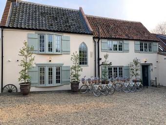 Holly Lodge Boutique B&B