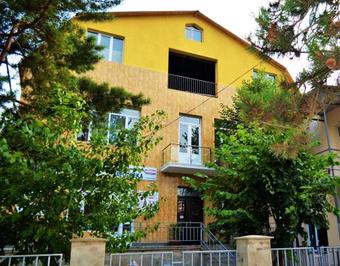 Kmg Hotel