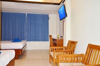 At Bangkok Hotel