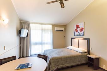 Hotel Copthorne Resort Solway Park