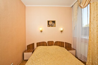 Boyard Hotel